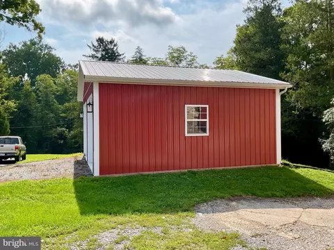 Exterior - 751 Stackstown Rd, Bainbridge, PA 17502 photo 16 of 17