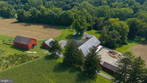 View/Area - 751 Stackstown Rd, Bainbridge, PA 17502 photo 8 of 10
