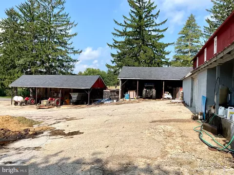Exterior - 751 Stackstown Rd, Bainbridge, PA 17502 photo 13 of 17
