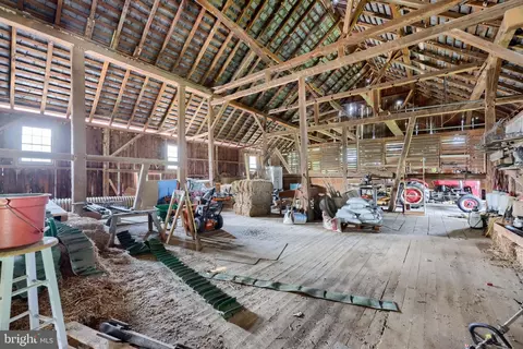 Entry Way - 751 Stackstown Rd, Bainbridge, PA 17502 photo 6 of 7