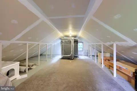 Entry Way - 751 Stackstown Rd, Bainbridge, PA 17502 photo 4 of 7