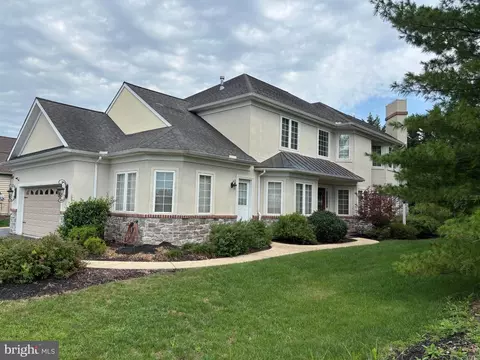 224 Settlers Bnd, Lancaster, PA 17601
