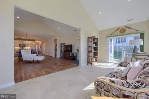 Entry Way - 576 Allegiance Dr, Lititz, PA 17543 photo 10 of 14