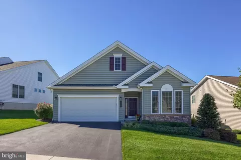 Exterior - 576 Allegiance Dr, Lititz, PA 17543 photo 10 of 10