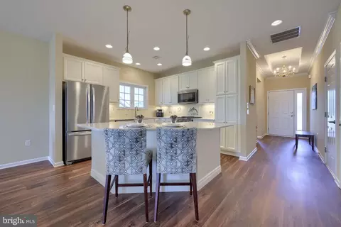 Entry Way - 576 Allegiance Dr, Lititz, PA 17543 photo 2 of 14