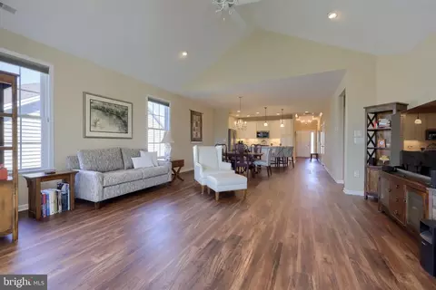 Entry Way - 576 Allegiance Dr, Lititz, PA 17543 photo 7 of 14