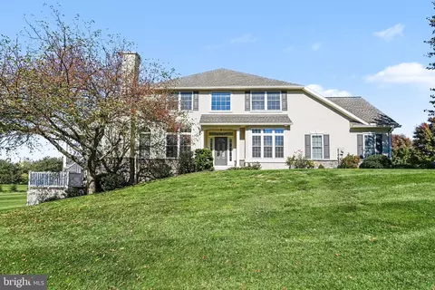 840 Huntington Pl, Lancaster, PA 17601
