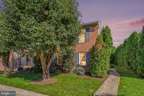 31 Battens Cir, Leola, PA 17540