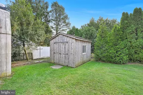 Exterior - 120 Hershey Rd, Lititz, PA 17543 photo 8 of 10