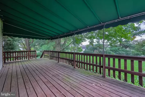 Exterior - 526 Ashton Pl, Lititz, PA 17543 photo 3 of 12