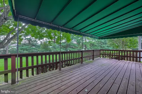 Exterior - 526 Ashton Pl, Lititz, PA 17543 photo 4 of 12