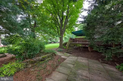 Exterior - 526 Ashton Pl, Lititz, PA 17543 photo 7 of 12