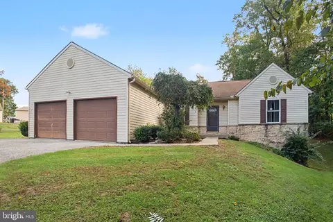 303 S Vintage Rd, Paradise, PA 17562