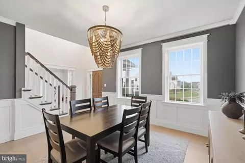 Dining - 354 Amber Dr, Lititz, PA 17543 photo 2 of 2