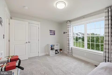 Bedroom - 354 Amber Dr, Lititz, PA 17543 photo 4 of 4
