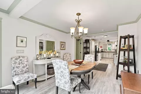 Dining - 80 Dead End Rd, Lititz, PA 17543 photo 4 of 4