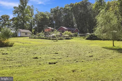 Exterior - 80 Dead End Rd, Lititz, PA 17543 photo 25 of 33