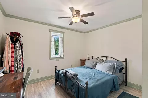 Bedroom - 80 Dead End Rd, Lititz, PA 17543 photo 2 of 7