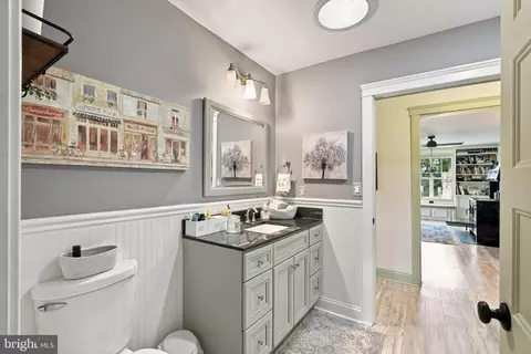 Entry Way - 80 Dead End Rd, Lititz, PA 17543 photo 8 of 14
