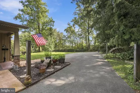 Other - 80 Dead End Rd, Lititz, PA 17543 photo 3 of 19