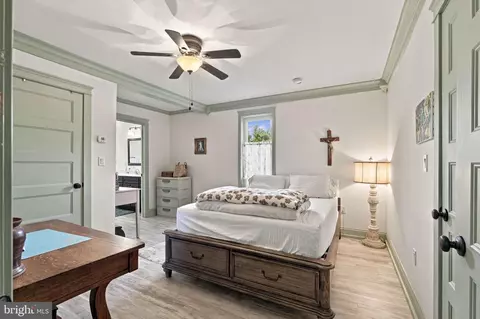 Bedroom - 80 Dead End Rd, Lititz, PA 17543 photo 4 of 7