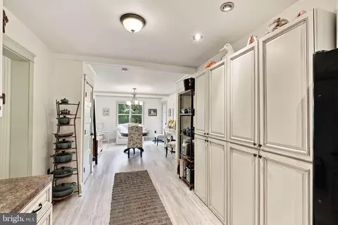Entry Way - 80 Dead End Rd, Lititz, PA 17543 photo 7 of 14