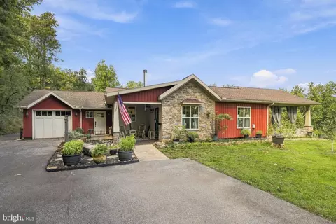 Exterior - 80 Dead End Rd, Lititz, PA 17543 photo 6 of 33