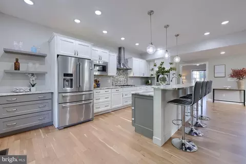 Kitchen - 1146 S Bristol Dr, Lititz, PA 17543 photo 1 of 3