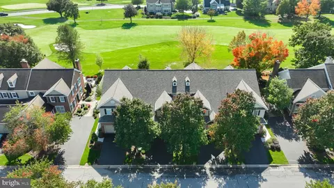View/Area - 624 Northfield Rd, Lititz, PA 17543 photo 3 of 19