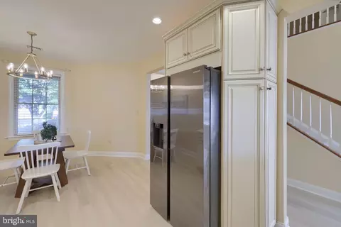 Entry Way - 624 Northfield Rd, Lititz, PA 17543 photo 2 of 10