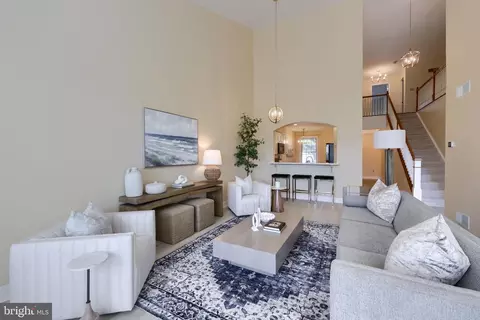 Living - 624 Northfield Rd, Lititz, PA 17543 photo 3 of 4