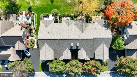 View/Area - 624 Northfield Rd, Lititz, PA 17543 photo 1 of 19