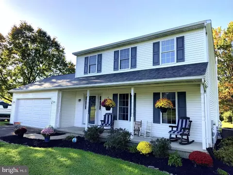 125 Heather Cir, Nottingham, PA 19362