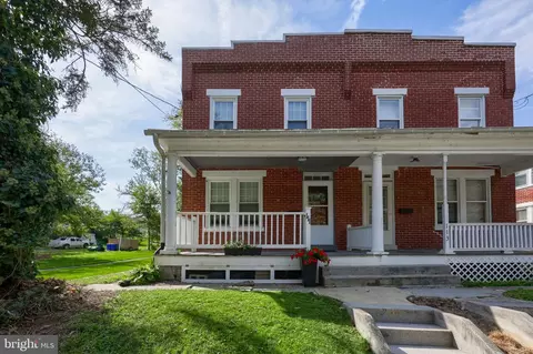 111 N Prince St, Millersville, PA 17551
