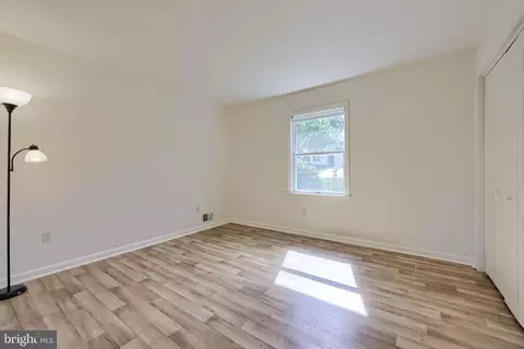 Bedroom - 811 S Cedar St, Lititz, PA 17543 photo 3 of 3