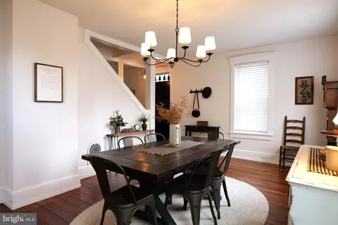 Dining - 23 W Orange St, Lititz, PA 17543 photo 1 of 2