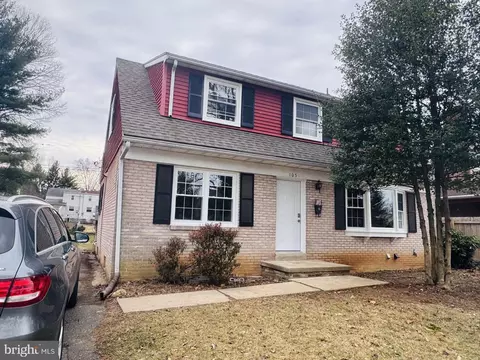 105 Haskell Dr, Lancaster, PA 17601