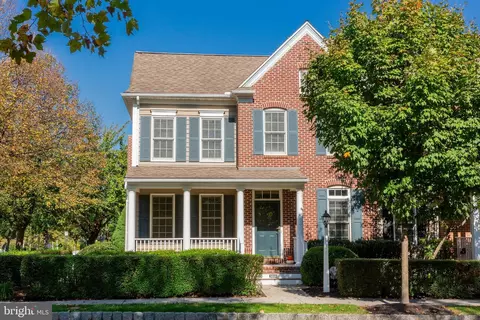 1444 Banner Dr, Lancaster, PA 17601