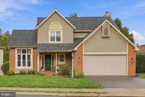 251 Mason Dr, Ephrata, PA 17522