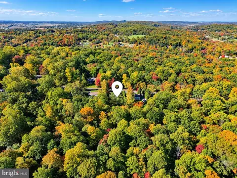 440 Horseshoe Trail Rd, Denver, PA 17517