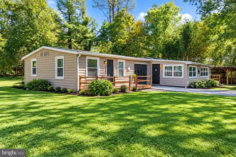 153 Hershey Mill Rd, Mountville, PA 17554