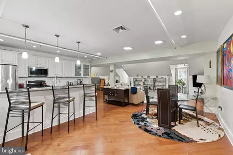 145 E King St #400, Lancaster, PA 17602
