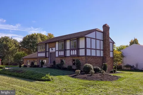 1525 Edinborough Cir, Landisville, PA 17538