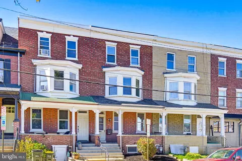 830 N Plum St, Lancaster, PA 17602