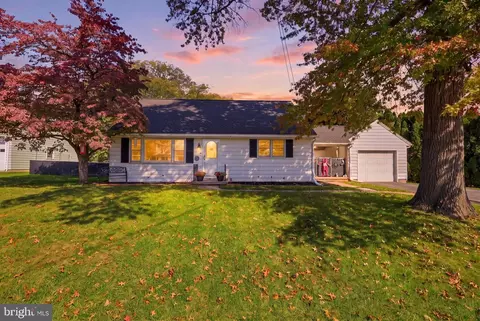 129 E Harrisburg Ave, Elizabethtown, PA 17022