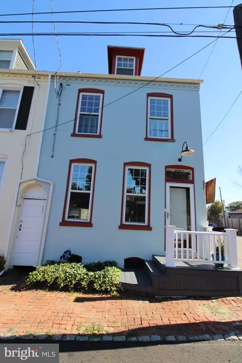 233 N Cherry St, Lancaster, PA 17602