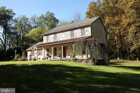 278 N Tanglewood Dr, Quarryville, PA 17566