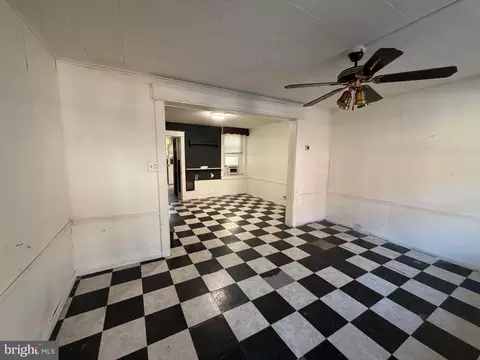 614 E Madison St, Lancaster, PA 17602