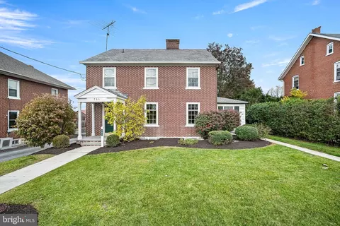 751 Bellevue Ave, Gap, PA 17527