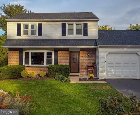 905 Hornig Rd, Lancaster, PA 17601